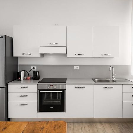 Appartamento Flats4Rent La dimora d'Orlando Verona Esterno foto